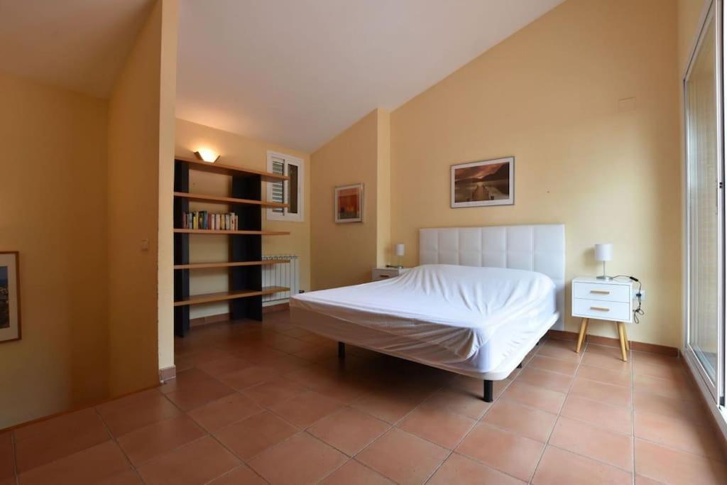 Preciosa Zona Natural La Mora Villa Tarragona Exterior photo